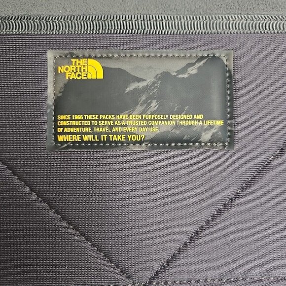 North Face Women's Adjustable Strap Flexvent Microbyte Backpack - Picture 8 of 10